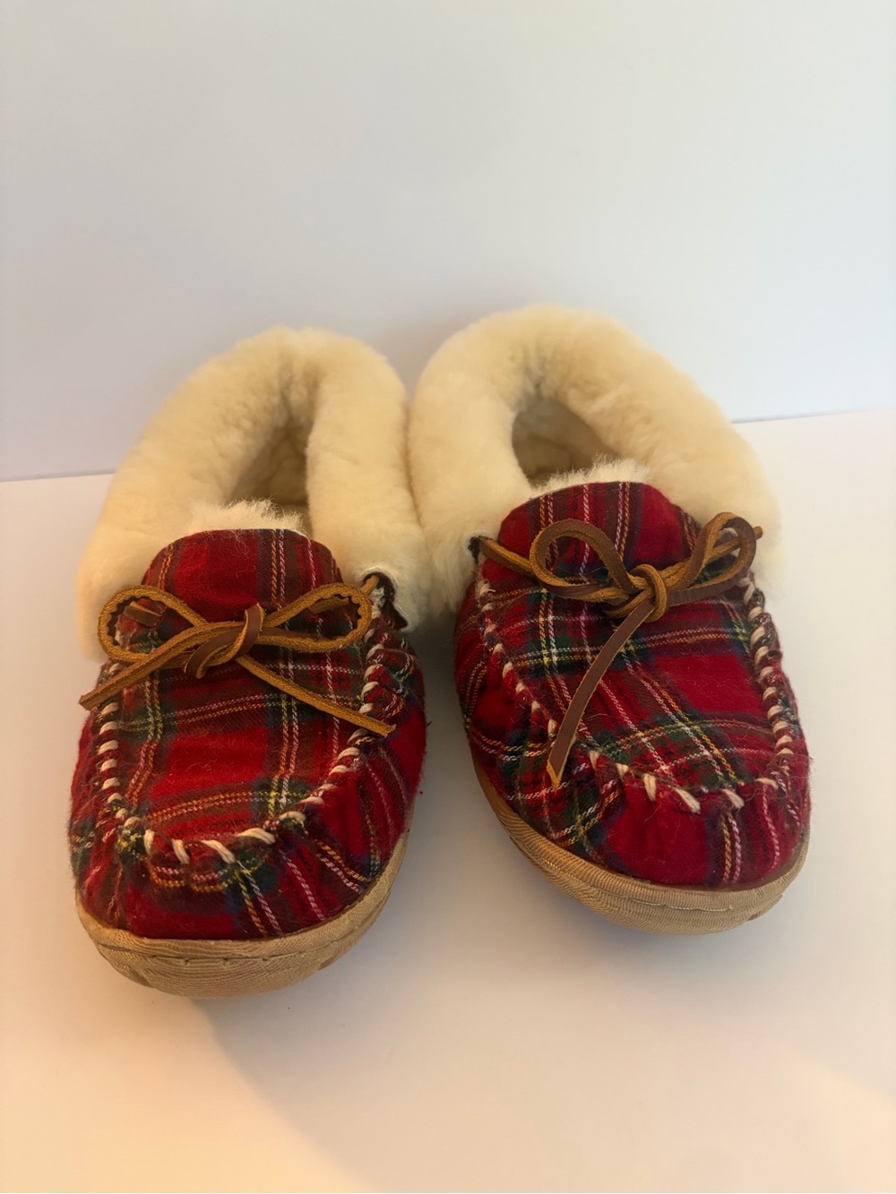 LLBean wicked good slippers plaid royal Stewart tartan moccasins women’s size 9